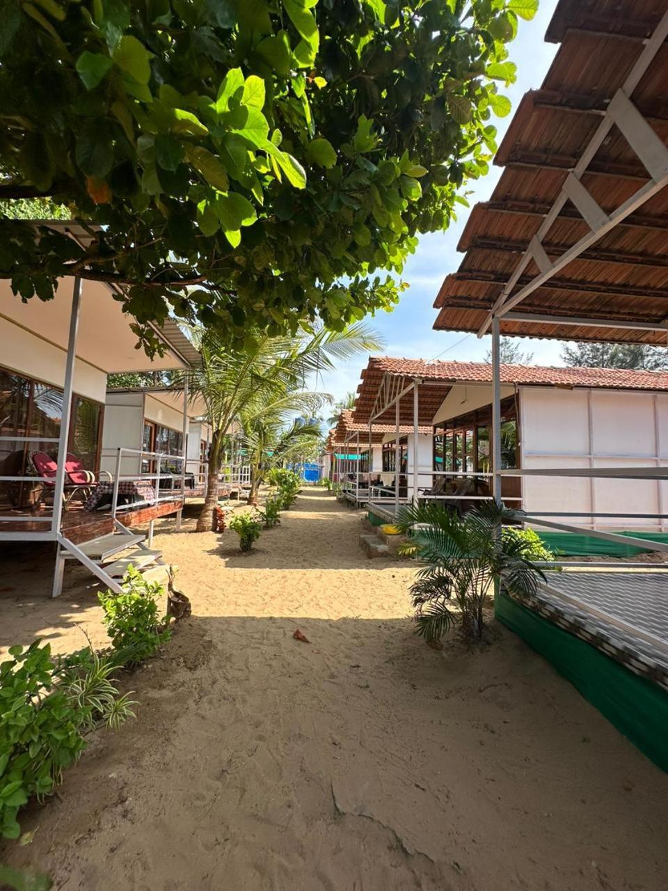 Mountain Palm Patnem Beach المظهر الخارجي الصورة